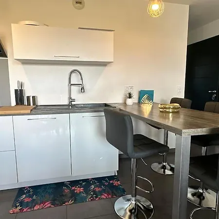 5 Min Des Plages - Appt 2 A Casa Bella Lucciana (Corsica)