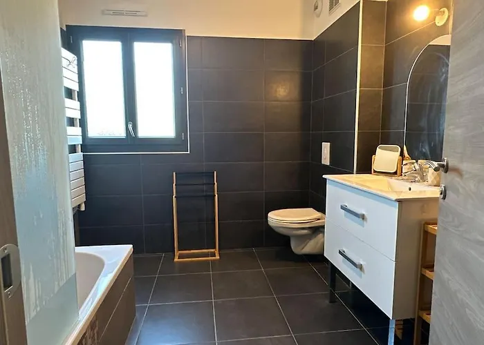 5 Min Des Plages - Appt 2 A Casa Bella Apartment