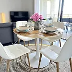 شقة 5 Min Des Plages - Appt 2 A Casa Bella