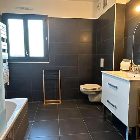 5 Min Des Plages - Appt 2 A Casa Bella 아파트