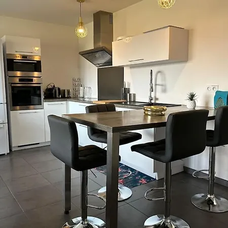 5 Min Des Plages - Appt 2 A Casa Bella Lägenhet