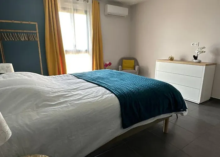 5 Min Des Plages - Appt 2 A Casa Bella Apartamento